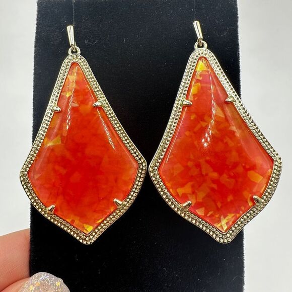 RARE retired Kendra Scott Peach Opal Alexandra Dangle Earrings in gold tone! - Picture 9 of 14